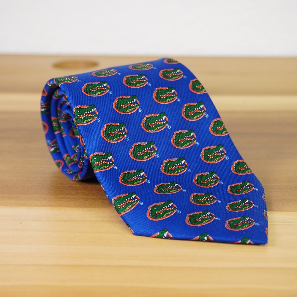 University of Florida Gators Necktie Blue College NCAA Logo Pattern UF Gator